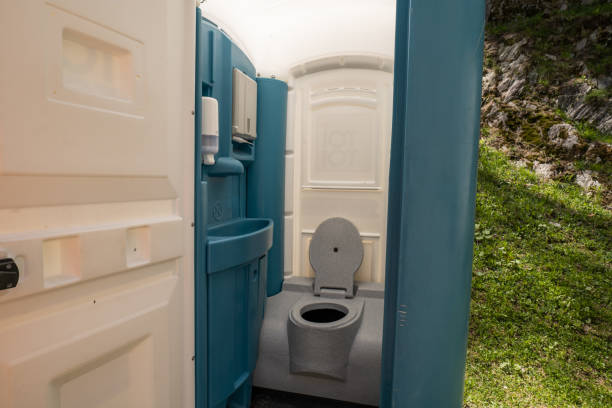 Best Best portable toilet rental  in Four Oaks, NC